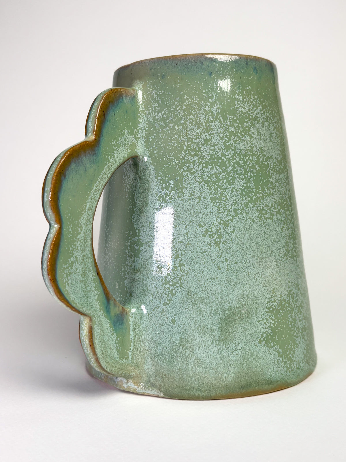 Pichet anse fleur vert